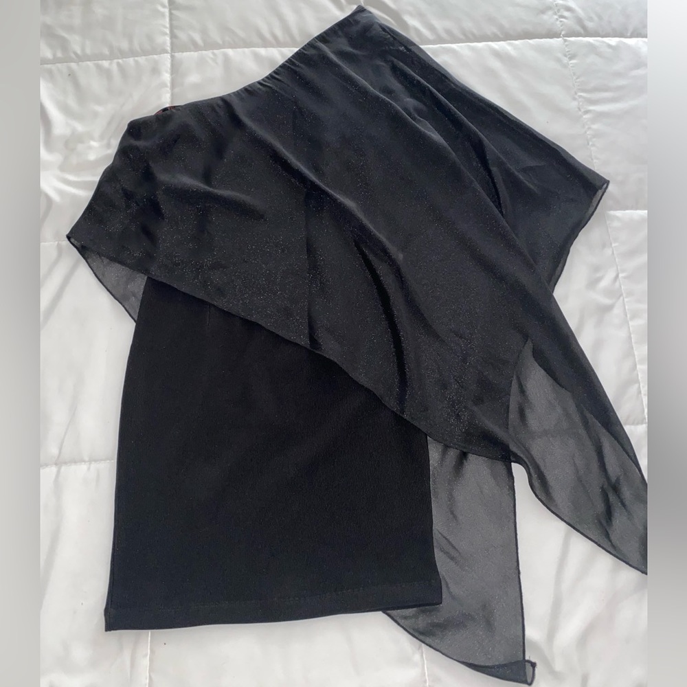 Guess one should/chiffon dress NWTs- pix don’t do it any justice!